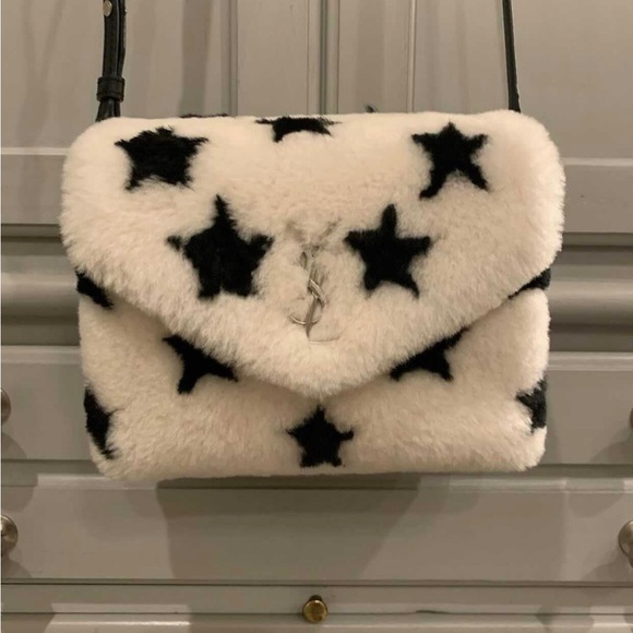 Saint Laurent toy Lou Lou bag. Perfect for fall and winter! - Picture 1 of 6